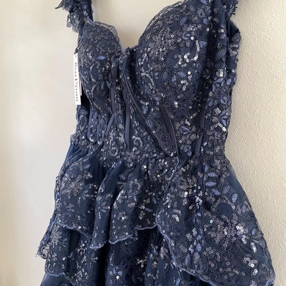 Kiss Prom/Hoco Dress in Navy Blue, Size 12 - Picture 3 of 9